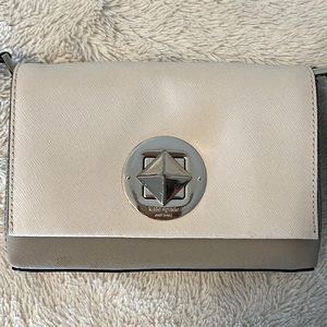 Kate spade Crossbody.